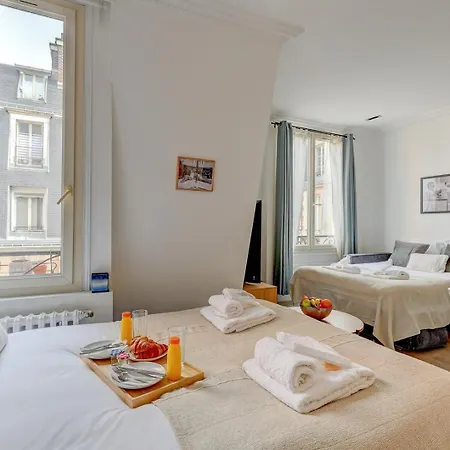 693 Anita - Superbe A Apartment