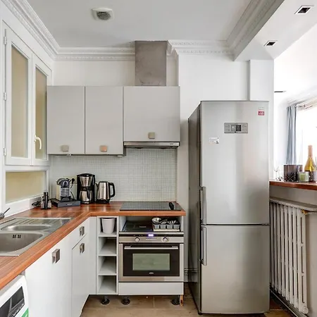 693 Anita - Superbe A Apartment *